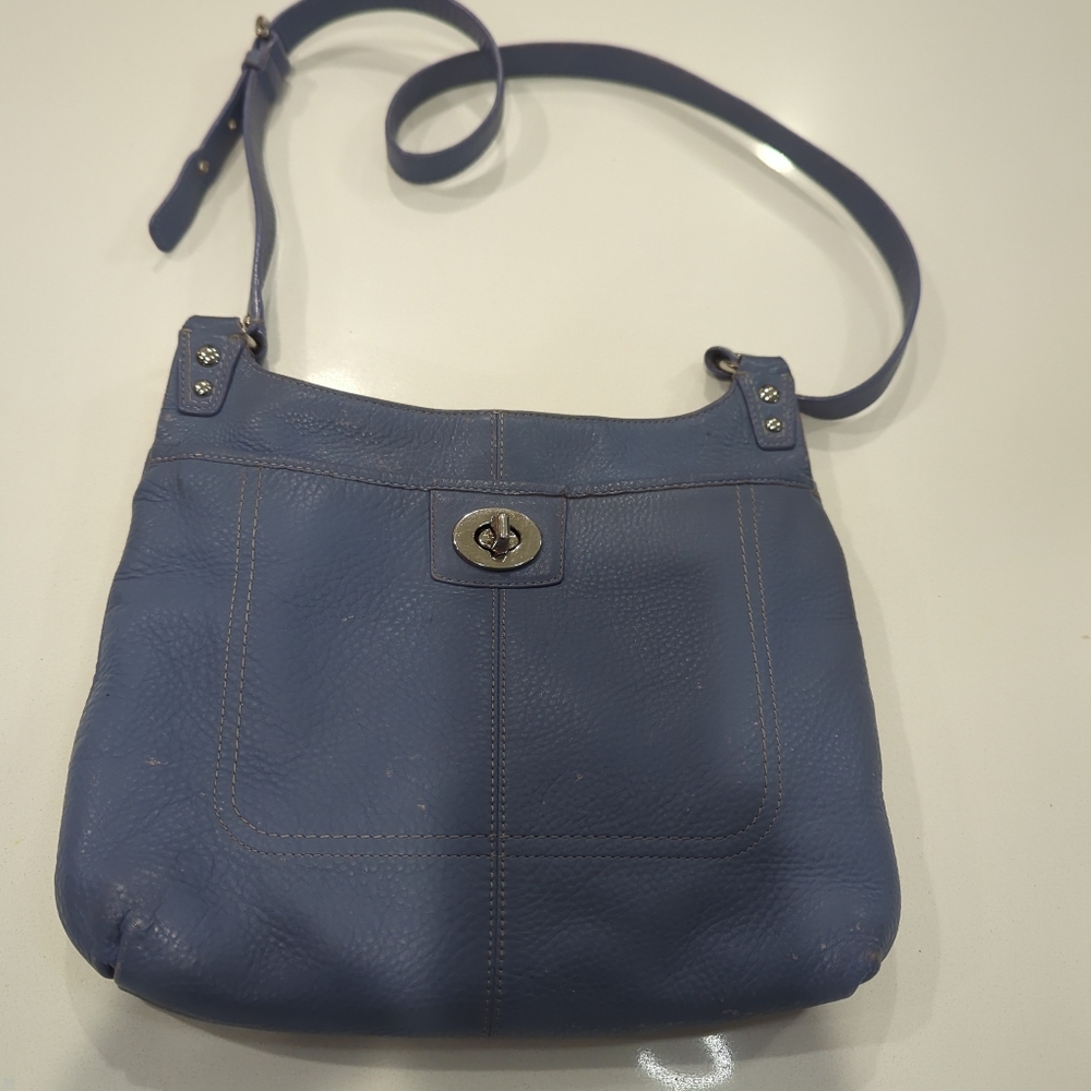 Coach Madison BluePebbled Leather Shoulder Bag Style F15926